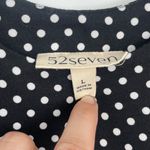 52Seven Sleeveless A Photo 4