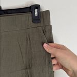 Abound  High Waist Textured/Gauze/Crinkled Fabric Relaxed  Shorts Olive size L Photo 2