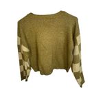 Blu Pepper  Green Cropped Crewneck Sweater With Checkered Sleeves Photo 2