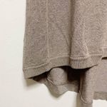 Alice + Olivia Tan Short Sleeve Crew Neck Tunic Sweater Photo 2