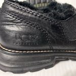 UGG  S/N 5356 black leather Westside shearling slip on shoe women size 6 Photo 8