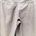 Nike Dri-Fit Capri Pants Photo 4