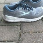 Brooks Addiction Charcoal and White Athletic Shoes 9.5 Photo 4