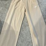 Nike  Wide-Leg Sweatpants Photo 0