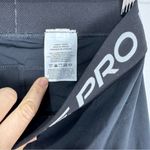 Nike Pro Mid-Rise Black Crop Capri Leggings Mesh-Panel Women Size Medium Dri-Fit Photo 4