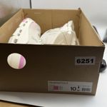 ON Running Brand Cloud Cloudnova Form 2 White/Pink Women's 10 Shoes NEW 2025 White Photo 8