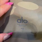 Alo Yoga Womens  Putty Camo High Rise Vapor Leggings Photo 5