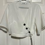 DO+BE Women's White Crop V-Neck Three Button Tie Up Blouse Size M Photo 0