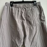 COS  Pull On Gray Straight Leg Ankle Pants Lightweight Stretch Size Medium Photo 4