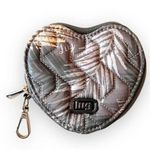 Lug Heart Shaped Clip On‎ Coin Purse Gray Botanical Print Zip Around Gray Photo 0