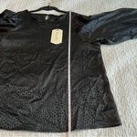 Vine & Love ✨  Women’s Black Silky Top Medium NWT Photo 8