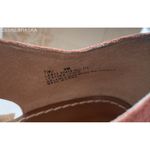 Peach Anthropologie heels by Latigo, coral leather - Size 9 Photo 3