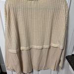 Umgee  Brand Neutral Medium Top  Photo 2