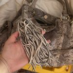 ✨3xHP✨G.I.L.I.
Gili Leather Snakeskin Shoulder Bag✨ Silver Photo 14