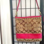 Coach  raspberry / Tan Signature Shoulder Bag Photo 2