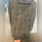 Green paper moon sweater, size M with scalloped detailing Size M Photo 3