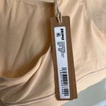 SKIMS  fits everybody RACERBACK SCOOP BRALETTE size: XXS ‎ COLOR: SAND   NWT Photo 2
