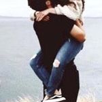 Cropped Jeans With Holes Blue Size 12 Photo 1