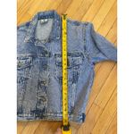 Vintage‎ Women's Bill Blass medium jean jacket with NY cityscape on back Blue Photo 3
