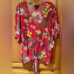 Karen Kane  Fresh Squeeze Short Sleeve Tie-Front Top Red Tropical Floral Size 3X‎ Photo 5