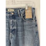 Madewell NWT The Tall Curvy Darted Barrel Leg Jeans Size 29T Dobbins Wash Blue Photo 5