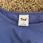 Aritzia TNA Set Photo 5