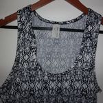 Bobbie Brooks 2X Long Tank Tunic Tribal Print Top Plus in Black White Photo 4