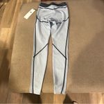 Alo Yoga NWT  Airlift Mesh Line Legging RARE SOLDOUT XS Celestial Blue Photo 3