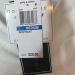 Polly & Esther 🌱 White long sleeve bodysuit Size M Photo 3