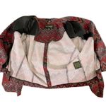 DN Design Size 8
PETITE Jacket Cropped
Chevron Zig Zag Red Black
Open Front Photo 6