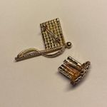Lot Of 2 Gold Tone Brooch / Tack Pin Photo 6