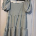 Light green dress Photo 1