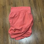 Athleta  Transcend Skort Womens Small Ruched Coral Stretch Jupe Short Photo 0