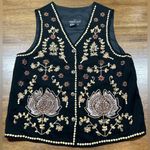 carole little Petites Vintage Women’s Size 4 Black Gold Embroidered 3D Vest Photo 0