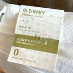 Old Navy  White Denim Jeans Curvy Profile Straight Mid Rise Photo 10