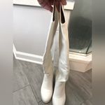 Oasis White knee high boots Photo 3
