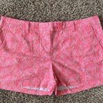 Vineyard Vines pink print shorts sz 10 Photo 2