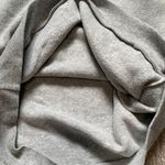 Alo Yoga Hoodie Photo 3