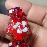 Artisan Red Flower Art Glass Stretch Bracelet Photo 3