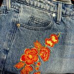 JustFab  floral embroidered slim boyfriend size‎ 24 Photo 3