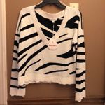 Wild Honey  Cropped Zebra‎ Distressed Sweater V-Neck Black White Shark Bite small Photo 1
