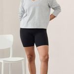 Athleta  M Essentail V-Neck Top Grey Heather Medium Photo 3