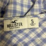 Hollister Periwinkle and White Sleeveless Ruffle Hem Crop Tank Top Photo 3