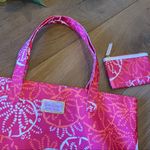 Lilly Pulitzer Sand Dollar Beach Bag set Photo 1