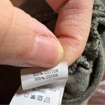 Aerie Khaki Olive Green Casual Crewneck Relaxed Fit T-Shirt Size XSmall EUC Photo 4