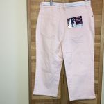 Gloria Vanderbilt NWT  Size 6 Stretch Rosy Pink Amanda Capri Length Belted Jeans Photo 10