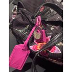 Vera Bradley ‎ large duffle bag with accessories. Excellent condition Photo 9