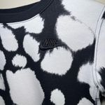 Nike Size Large Sport Essentials Crew Sweatshirt Black/White Photo 1