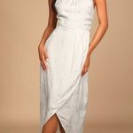 Lulus | NWT REMARKABLE MOMENTS WHITE FLORAL JACQUARD SATIN TULIP MIDI DRESS XS Photo 1