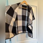 West Loop  Buffalo Plaid Vest, Women's Sleeveless Black and White Vest, One Size Photo 3